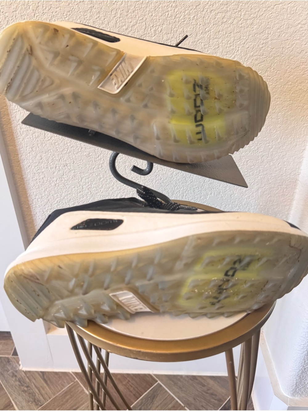 Nike Air Zoom 90 IT Black and White Golf Sneaker - Picture 7 of 10